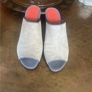 Preowned Pas De Rouge Women’s Mid Heel Slide In Lamy Ice Blue Size 40